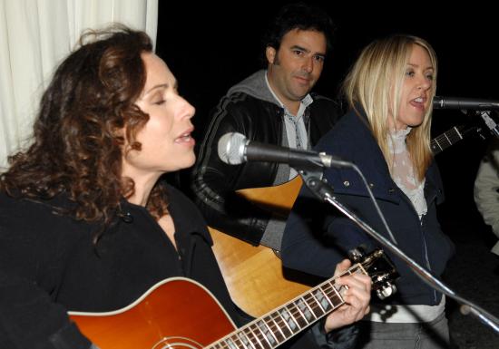 Minnie Driver and Liz Phair perform at Esquire House 360 in Beverly Hills for the Annual Cocktail Party for Oxfam, November 29, 2006 -- J. Sciulli / WireImage